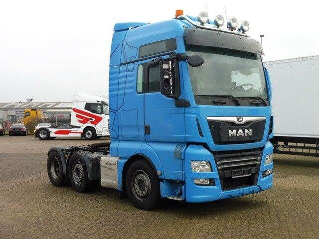 MAN 26.500 TGX XXL 6x2, Intarder, Klima, Schlafliege - Cabeza tractora: foto 2 MAN 26.500 TGX XXL 6x2, Intarder, Klima, Schlafliege - Cabeza tractora: foto 2