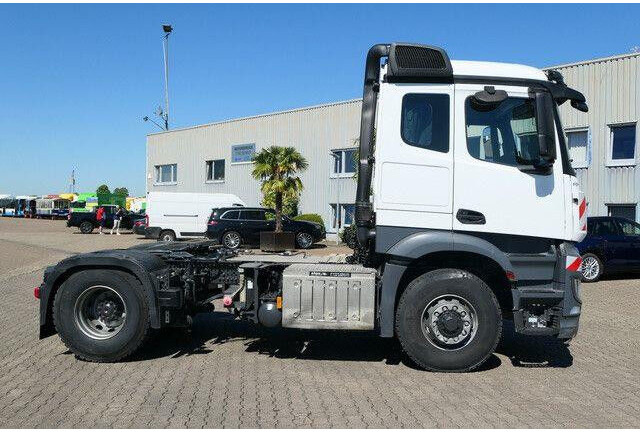 Mercedes-Benz 1845 LS Arocs 4x4, HAD, Hydr., Klima, Liege - Cabeza tractora: foto 2 Mercedes-Benz 1845 LS Arocs 4x4, HAD, Hydr., Klima, Liege - Cabeza tractora: foto 2