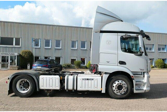 Mercedes-Benz 2443 LS Actros 6x2, 3-Achser, 24to. GG, Waage - Cabeza tractora: foto 2 Mercedes-Benz 2443 LS Actros 6x2, 3-Achser, 24to. GG, Waage - Cabeza tractora: foto 2