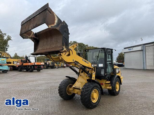 Caterpillar 907 M, 4+1 Schaufel, Palettengabel, Hydr. S.W.S. - Cargadora de ruedas: foto 1 Caterpillar 907 M, 4+1 Schaufel, Palettengabel, Hydr. S.W.S. - Cargadora de ruedas: foto 1