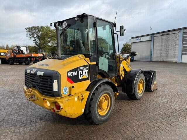 Caterpillar 907 M, 4+1 Schaufel, Palettengabel, Hydr. S.W.S. - Cargadora de ruedas: foto 5 Caterpillar 907 M, 4+1 Schaufel, Palettengabel, Hydr. S.W.S. - Cargadora de ruedas: foto 5