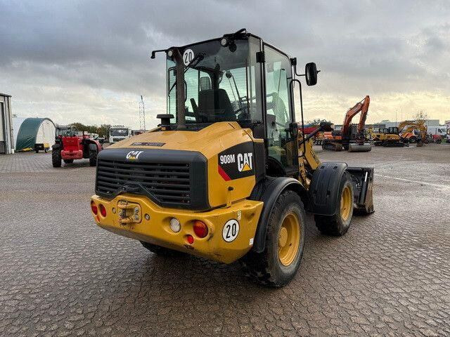 Caterpillar 908M, 4+1 Schaufel, Palettengabel, wenig Std. - Cargadora de ruedas: foto 5 Caterpillar 908M, 4+1 Schaufel, Palettengabel, wenig Std. - Cargadora de ruedas: foto 5