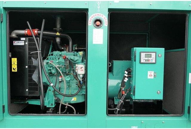Cummins Stromgenerator, 82,5kVA, sofort vefügbar - Generador industriale: foto 2 Cummins Stromgenerator, 82,5kVA, sofort vefügbar - Generador industriale: foto 2
