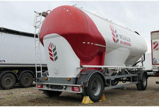 Feldbinder H.EUT 31.2, 31m³, 3 Domdeckel, Alu-Felgen, Luft - Remolque cisterna: foto 4 Feldbinder H.EUT 31.2, 31m³, 3 Domdeckel, Alu-Felgen, Luft - Remolque cisterna: foto 4