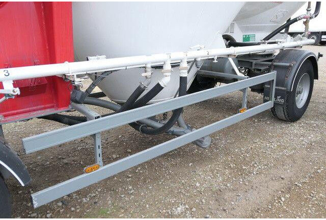 Feldbinder H.EUT 31.2, 31m³, 3 Domdeckel, Alu-Felgen, Luft - Remolque cisterna: foto 5 Feldbinder H.EUT 31.2, 31m³, 3 Domdeckel, Alu-Felgen, Luft - Remolque cisterna: foto 5