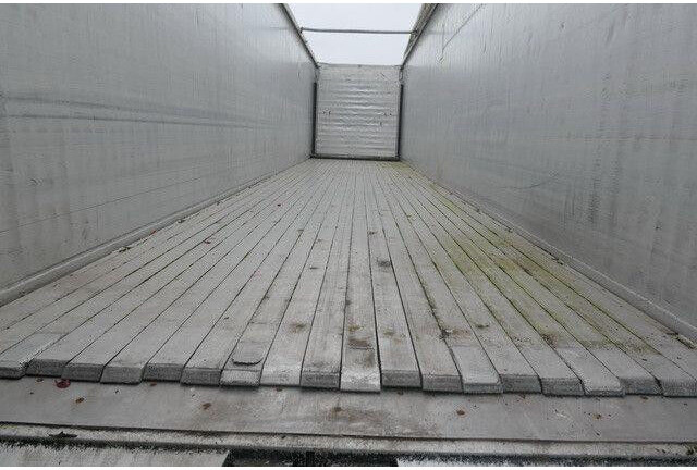 Fliegl SDS 390, 93m³, 10mm Boden, 2-Achser, Funk - Semirremolque caja cerrada: foto 5 Fliegl SDS 390, 93m³, 10mm Boden, 2-Achser, Funk - Semirremolque caja cerrada: foto 5