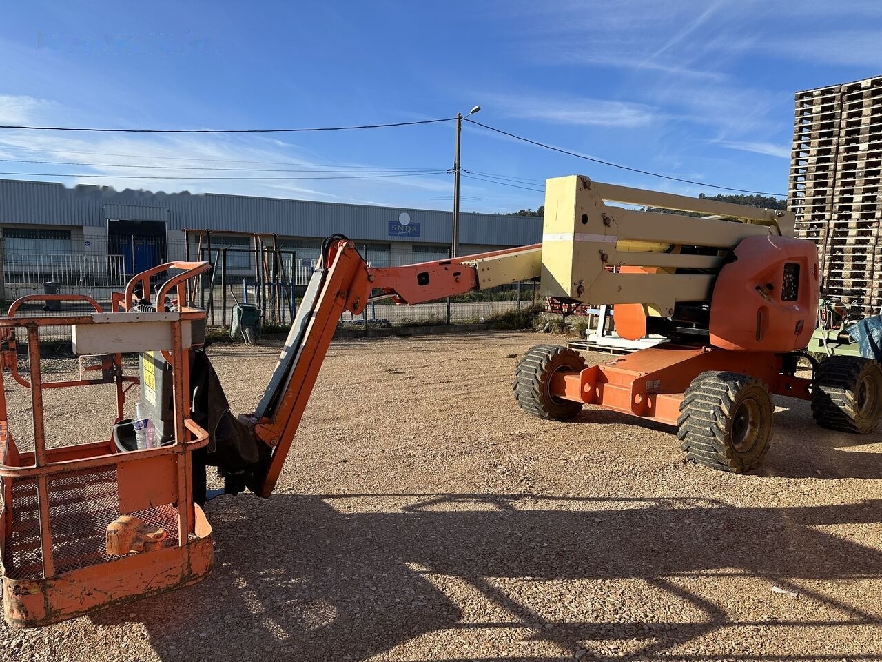 JLG 510 AJ - Plataforma articulada: foto 1 JLG 510 AJ - Plataforma articulada: foto 1
