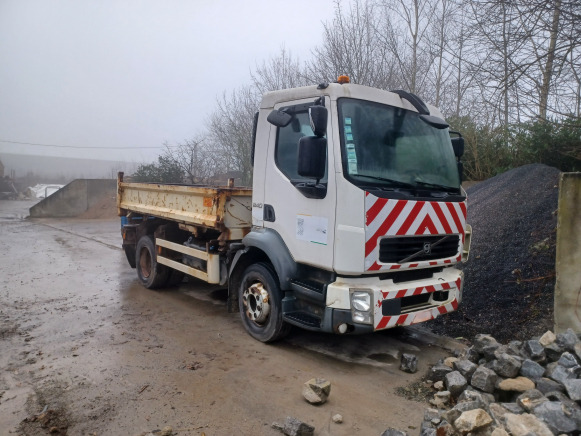 Camión caja abierta Camion tri benne Volvo FLL 42 12N2 5.0 (2009-88.795 km): foto 1