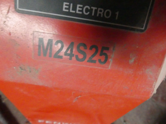 Gerbeur Fenwick L12 - Apilador: foto 5 Gerbeur Fenwick L12 - Apilador: foto 5