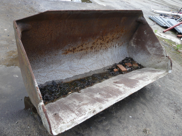 Godet marque et modèle inconnu - Cazo cargador para Maquinaria de construcción: foto 4 Godet marque et modèle inconnu - Cazo cargador para Maquinaria de construcción: foto 4