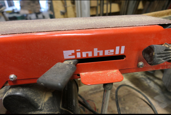 Ponceuse à bande + lapidaire Einhell TC-US 400 - Máquina para madera: foto 5 Ponceuse à bande + lapidaire Einhell TC-US 400 - Máquina para madera: foto 5