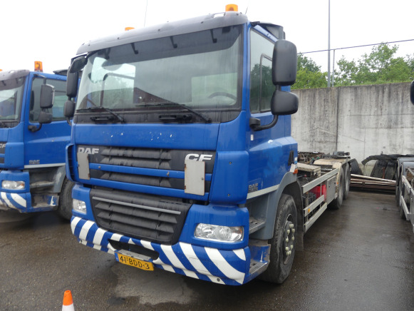 REF:41-BDD-3 - Camion porte container DAF FAS CF 85 (2013-417.489 km) - Camión portacontenedore/ Intercambiable: foto 1 REF:41-BDD-3 - Camion porte container DAF FAS CF 85 (2013-417.489 km) - Camión portacontenedore/ Intercambiable: foto 1