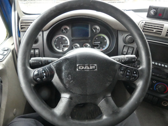 REF:BZ-NG-30 - Camion poubelle DAF FAG CF 75 (2011-465.671 km) - Camión de basura: foto 5 REF:BZ-NG-30 - Camion poubelle DAF FAG CF 75 (2011-465.671 km) - Camión de basura: foto 5