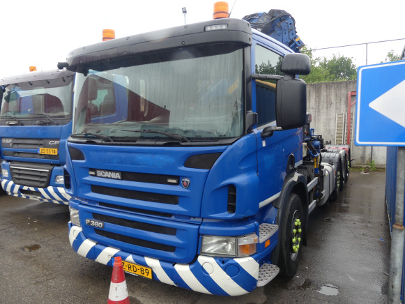 REF:BZ-RD-89 - Camion porte container avec grue Scania P360 B 8X2/*6 (2011-759.907 km) - Camión portacontenedore/ Intercambiable: foto 1 REF:BZ-RD-89 - Camion porte container avec grue Scania P360 B 8X2/*6 (2011-759.907 km) - Camión portacontenedore/ Intercambiable: foto 1