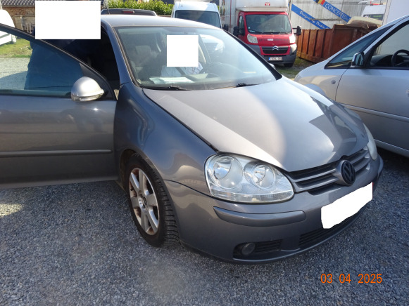 Volkswagen Golf - Hatchback: foto 1 Volkswagen Golf - Hatchback: foto 1