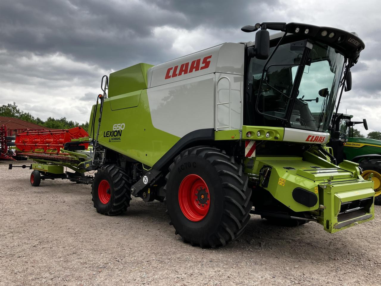 CLAAS Lexion 650 - Cosechadora de granos: foto 2 CLAAS Lexion 650 - Cosechadora de granos: foto 2