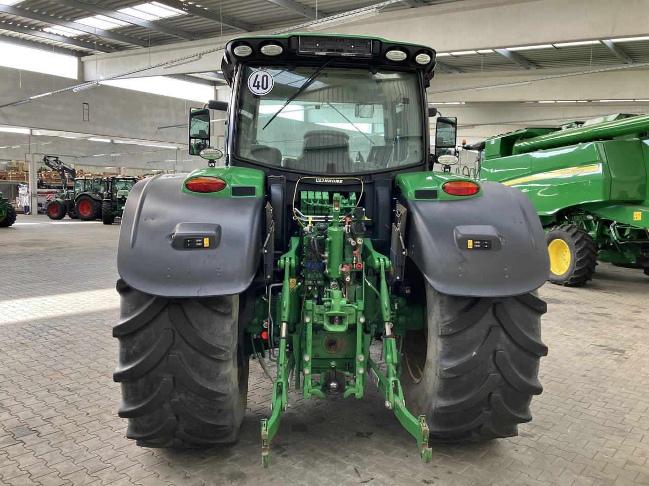 John Deere 6155R - Tractor: foto 5 John Deere 6155R - Tractor: foto 5