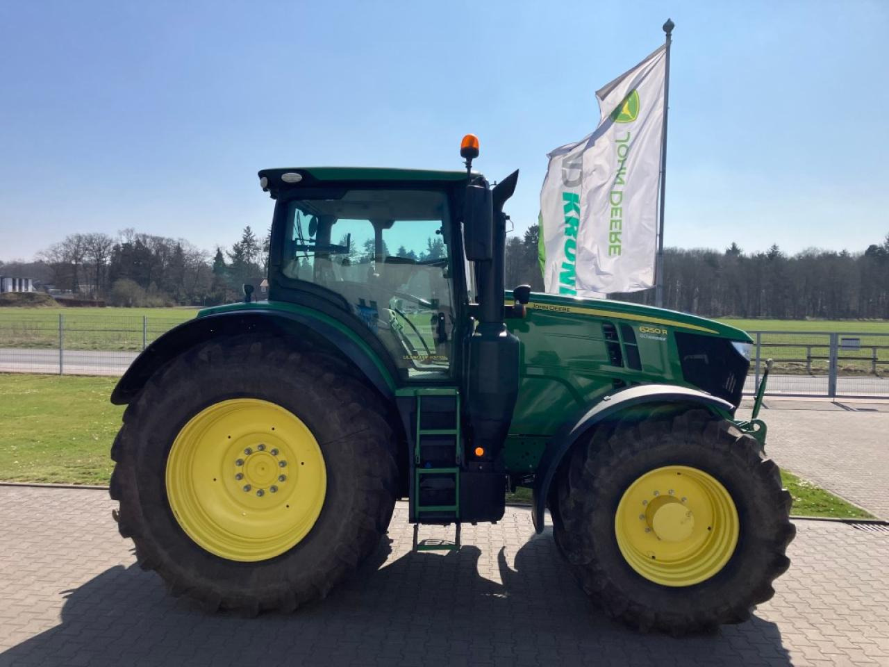 John Deere 6250R - Tractor: foto 5 John Deere 6250R - Tractor: foto 5