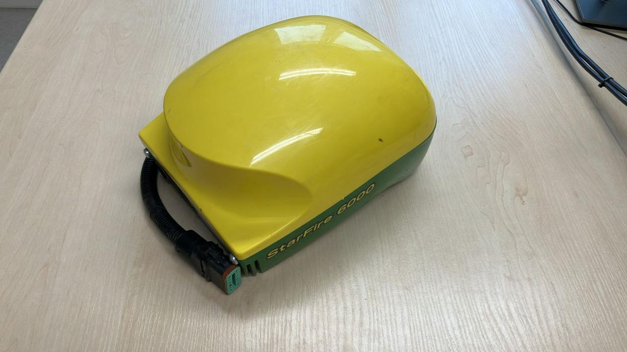 John Deere SF6000 - Sistema de navegación para Maquinaria agrícola: foto 1 John Deere SF6000 - Sistema de navegación para Maquinaria agrícola: foto 1