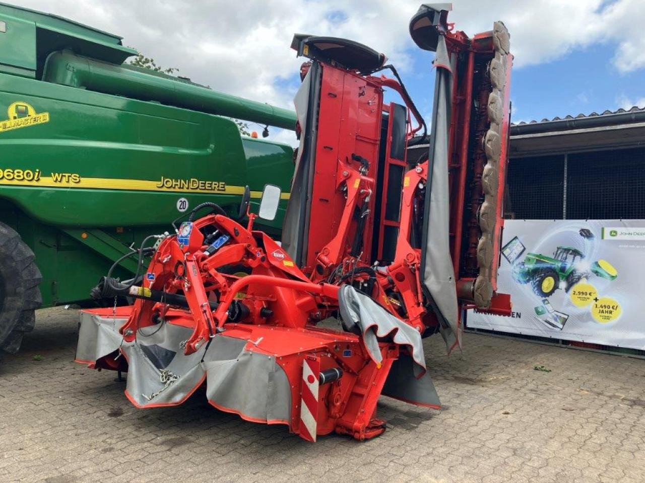Kuhn FC9330 RA - Segadora: foto 1 Kuhn FC9330 RA - Segadora: foto 1