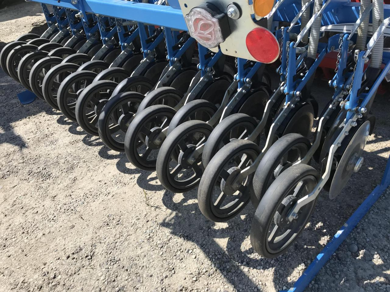 Lemken Saphir 8 Autoload - Sembradora: foto 4 Lemken Saphir 8 Autoload - Sembradora: foto 4