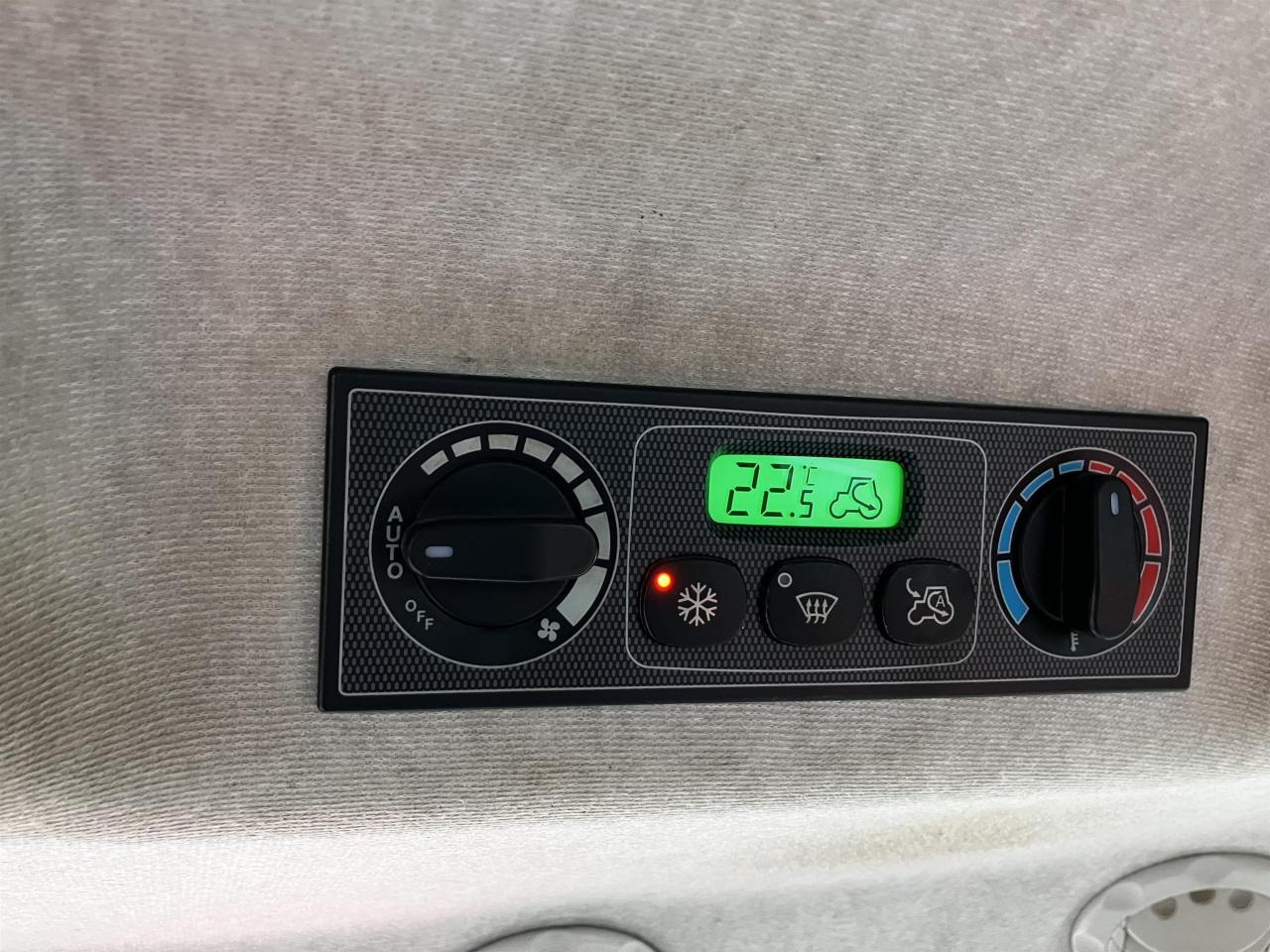 Tractor Massey Ferguson 7726: foto 10 Tractor Massey Ferguson 7726: foto 10