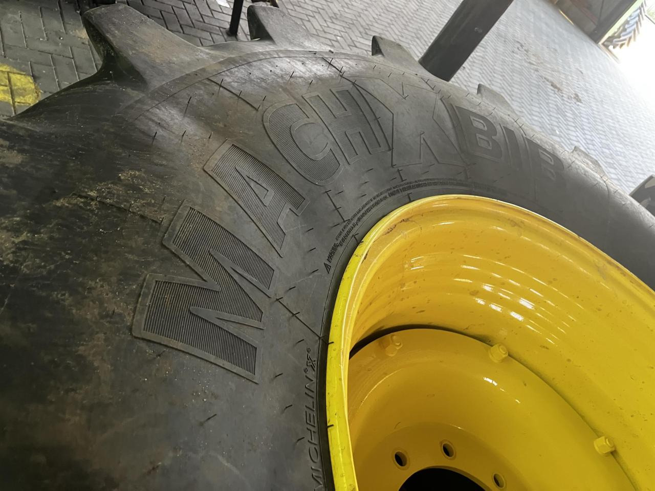 Michelin 600/70R30 - Neumático para Maquinaria agrícola: foto 3 Michelin 600/70R30 - Neumático para Maquinaria agrícola: foto 3