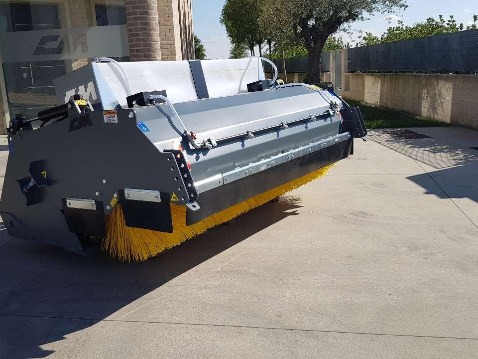 CM Crusher CBS PROFI 250 Sweeping Bucket - Barredora cucharón para Cargadora de ruedas: foto 1 CM Crusher CBS PROFI 250 Sweeping Bucket - Barredora cucharón para Cargadora de ruedas: foto 1