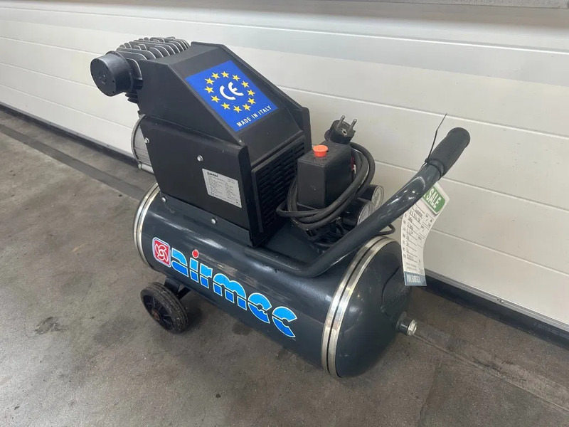 Compresor de aire nuevo Airmec C25 Oliegesmeerde Zuigercompressor 1.65 PK 190 L / min 8 Bar Overstock: foto 8