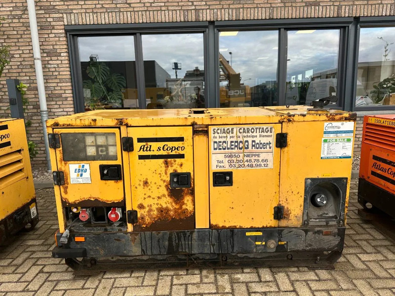 Atlas-Copco QAS 38 Yanmar Mecc Alte Spa 40 kVA Silent generatorset - Generador industriale: foto 1 Atlas-Copco QAS 38 Yanmar Mecc Alte Spa 40 kVA Silent generatorset - Generador industriale: foto 1