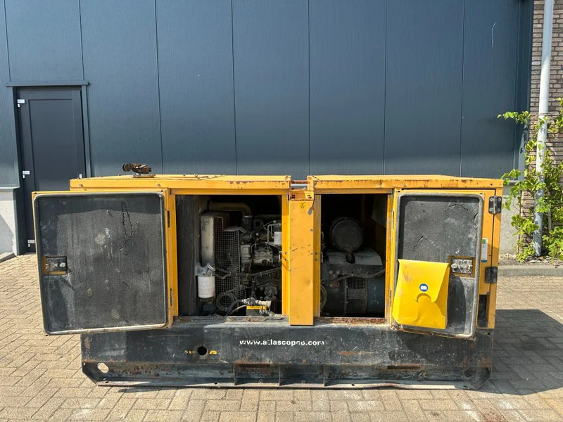 Atlas-Copco QAS 48 Perkins Mecc Alte Spa 60 kVA Silent generatorset - Generador industriale: foto 2 Atlas-Copco QAS 48 Perkins Mecc Alte Spa 60 kVA Silent generatorset - Generador industriale: foto 2
