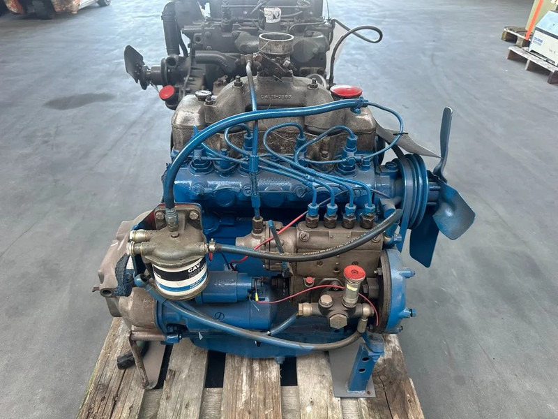 Borgward D 1800 Diesel 31 kW / 42 PK Diesel Engine Motor 4 cilinder - Motor para Coche: foto 1 Borgward D 1800 Diesel 31 kW / 42 PK Diesel Engine Motor 4 cilinder - Motor para Coche: foto 1