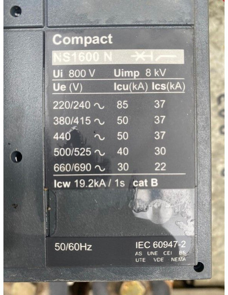 Caterpillar Schneider 1600 Ampere Vermogensschakelaar Breaker 1000 kVA - Generador industriale: foto 3 Caterpillar Schneider 1600 Ampere Vermogensschakelaar Breaker 1000 kVA - Generador industriale: foto 3
