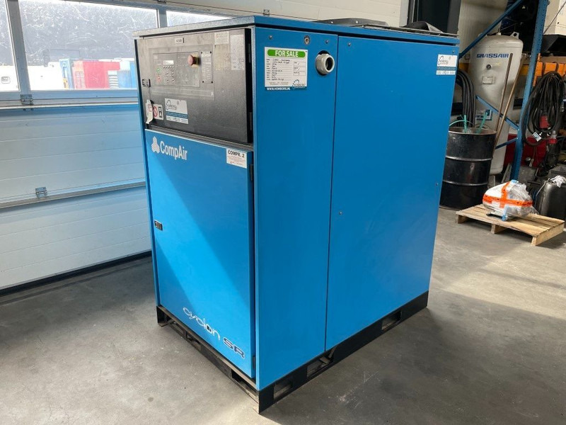 Compair Cyclon 345 SR, 58 kW Hz-geregeld, 7900 L/min. 13 Bar schroefcompressor - Compresor de aire: foto 1 Compair Cyclon 345 SR, 58 kW Hz-geregeld, 7900 L/min. 13 Bar schroefcompressor - Compresor de aire: foto 1