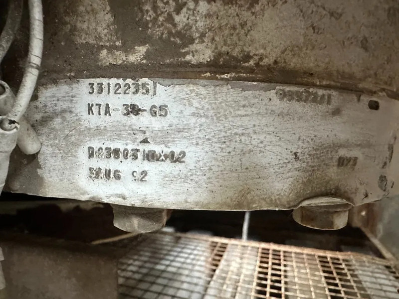 Generador industriale Cummins KTA 38 G5 Leroy Somer 1000 kVA Silent generatorset in container: foto 5 Generador industriale Cummins KTA 38 G5 Leroy Somer 1000 kVA Silent generatorset in container: foto 5