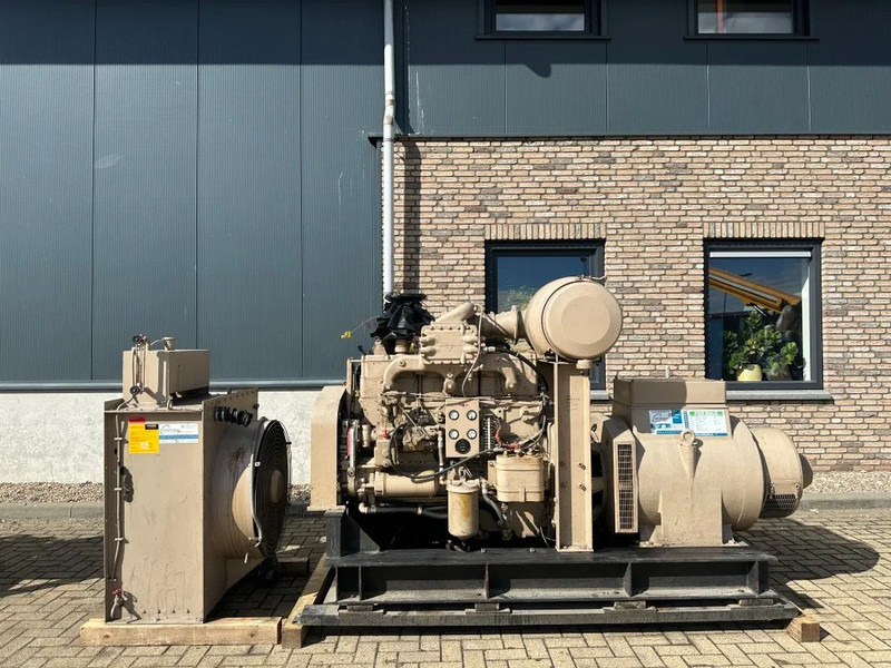 Cummins NTA 855 Stamford 240 kVA noodstroom generator 457 hours - Generador industriale: foto 1 Cummins NTA 855 Stamford 240 kVA noodstroom generator 457 hours - Generador industriale: foto 1