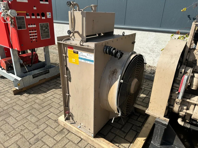 Cummins NTA 855 Stamford 240 kVA noodstroom generator 457 hours - Generador industriale: foto 5 Cummins NTA 855 Stamford 240 kVA noodstroom generator 457 hours - Generador industriale: foto 5