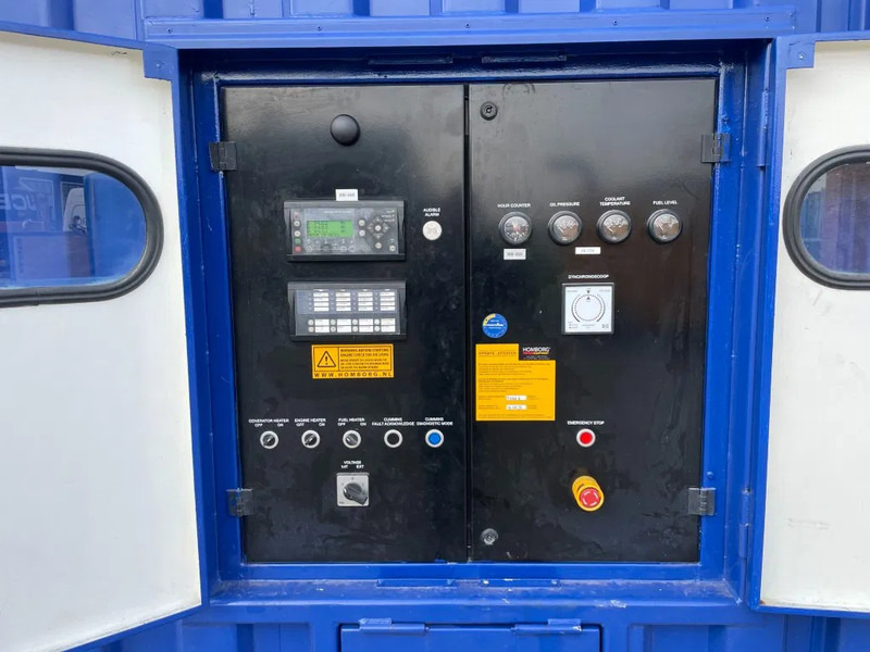 Cummins QSK45-G4 Stamford 1600 kVA 20FT container genset - Generador industriale: foto 5 Cummins QSK45-G4 Stamford 1600 kVA 20FT container genset - Generador industriale: foto 5