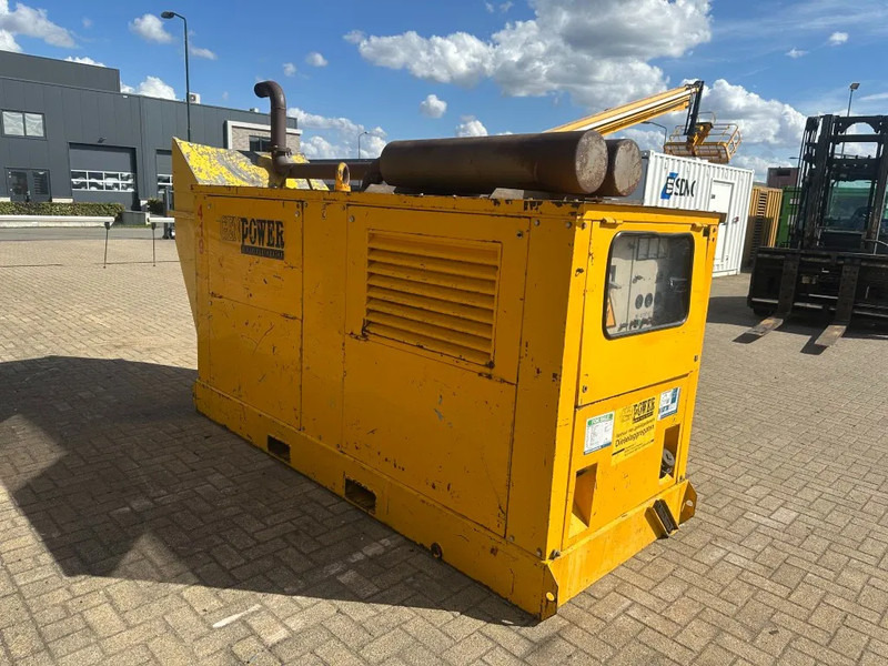 Generador industriale DAF DKX 1160 Stamford 250 kVA Silent Noodstroom generatorset: foto 14 Generador industriale DAF DKX 1160 Stamford 250 kVA Silent Noodstroom generatorset: foto 14