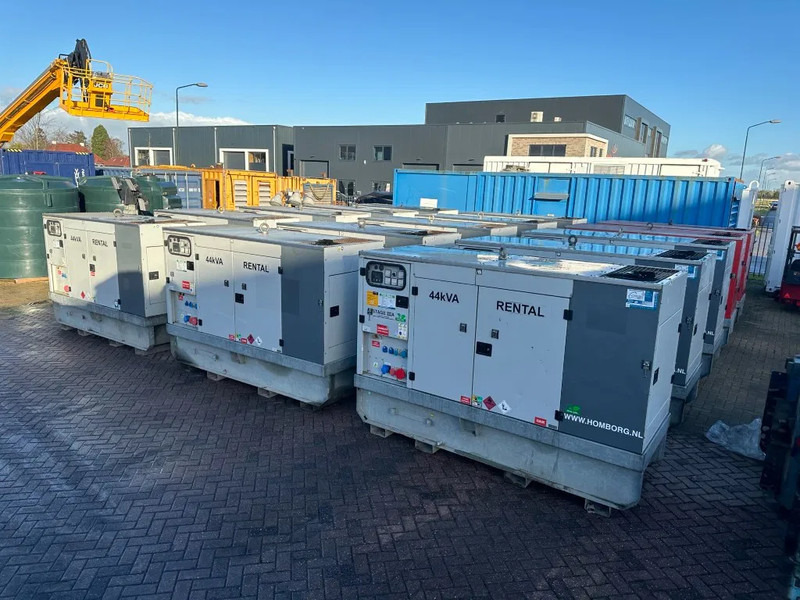 Europower EPUS44TDE Kubota Leroy Somer 44 kVA Supersilent Rental generatorset - Generador industriale: foto 4 Europower EPUS44TDE Kubota Leroy Somer 44 kVA Supersilent Rental generatorset - Generador industriale: foto 4