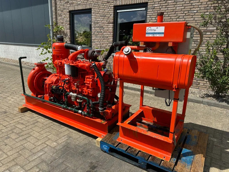 Bomba de agua Iveco 8361 SI 10 KSB max. 378 m3 / h 11 Bar Waterpomp 104 hours ! Waterpump: foto 17