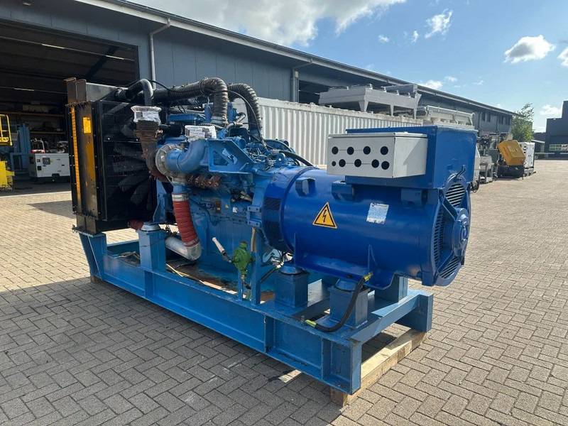 MTU 12V 2000 Marelli 750 kVA generatorset - Generador industriale: foto 2 MTU 12V 2000 Marelli 750 kVA generatorset - Generador industriale: foto 2