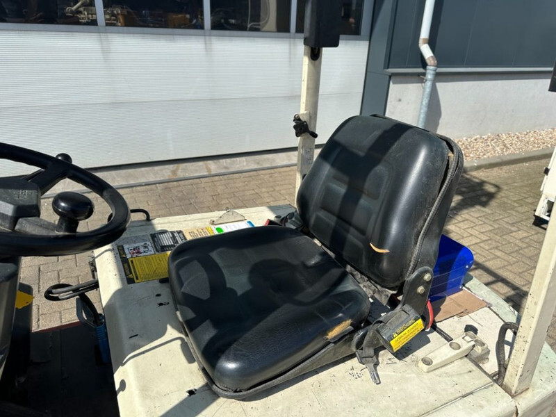 Carretilla elevadora eléctrica Nissan N01L18U 1.8 ton Triplex Freelift Sideshift Elektra Heftruck Accu 2016 !: foto 9