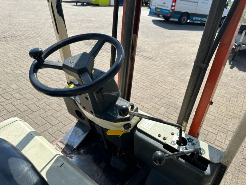 Carretilla elevadora eléctrica Nissan N01L18U 1.8 ton Triplex Freelift Sideshift Elektra Heftruck Accu 2016 !: foto 12