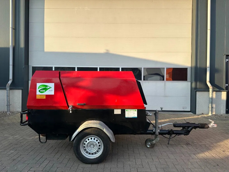 Rotair MDVN 71 AP Perkins 7.1 m3 / min 47 kW 7 Bar Mobiele Diesel Compressor Aanhanger - Compresor de aire: foto 2 Rotair MDVN 71 AP Perkins 7.1 m3 / min 47 kW 7 Bar Mobiele Diesel Compressor Aanhanger - Compresor de aire: foto 2