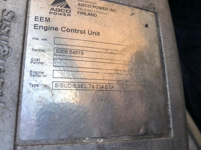 Sisu Valmet Diesel 74.234 ETA 181 HP diesel enine with ZF gearbox - Motor: foto 4 Sisu Valmet Diesel 74.234 ETA 181 HP diesel enine with ZF gearbox - Motor: foto 4