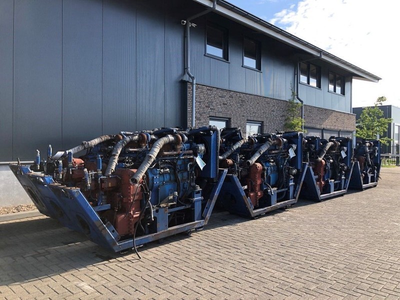 Sisu Valmet Diesel 74.234 ETA 181 HP diesel enine with ZF gearbox - Motor: foto 2 Sisu Valmet Diesel 74.234 ETA 181 HP diesel enine with ZF gearbox - Motor: foto 2