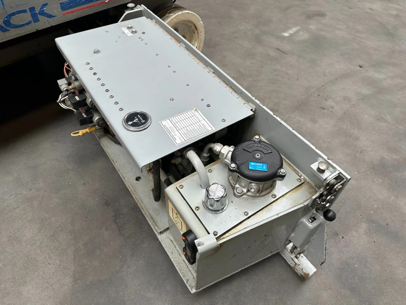 Skyjack SJIII 3219 Elektra Schaarhoogwerker 7.6 meter werkhoogte 21 stuks / pieces - Plataforma articulada: foto 5 Skyjack SJIII 3219 Elektra Schaarhoogwerker 7.6 meter werkhoogte 21 stuks / pieces - Plataforma articulada: foto 5