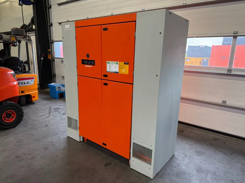 VM Leroy Somer 20 kVA gedempte noodstroom generatorset 514 hours - Generador industriale: foto 4 VM Leroy Somer 20 kVA gedempte noodstroom generatorset 514 hours - Generador industriale: foto 4