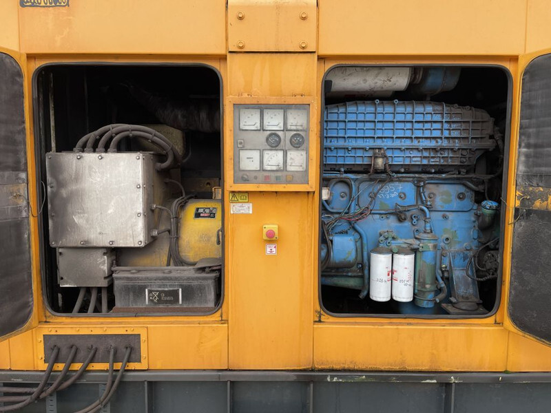 Volvo TWD1010G Stamford 300 kVA Silent generatorset - Generador industriale: foto 2 Volvo TWD1010G Stamford 300 kVA Silent generatorset - Generador industriale: foto 2